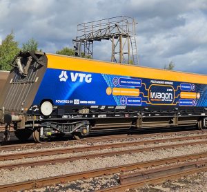 Knorr-Bremse and VTG sign an agreement to deliver 2,000 digital monitoring systems, accelerating rail freight digitalisation and improving fleet safety.