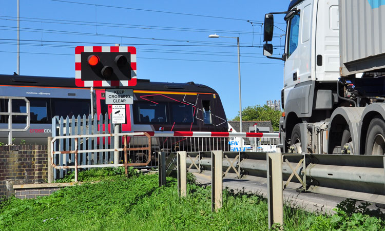 level crossing