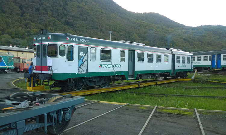 The DMU used to test the Liberty Wheel