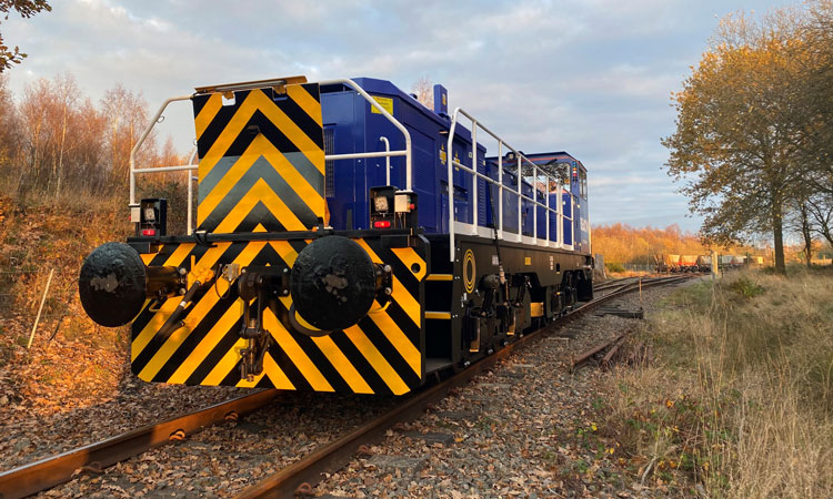 Sustainable battery powered locomotive trialled by GB Railfreight
