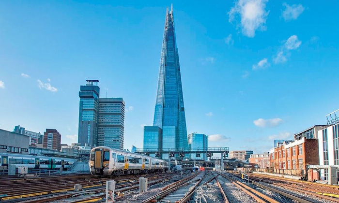 All tracks surrounding London Bridge station are ready for the New Year