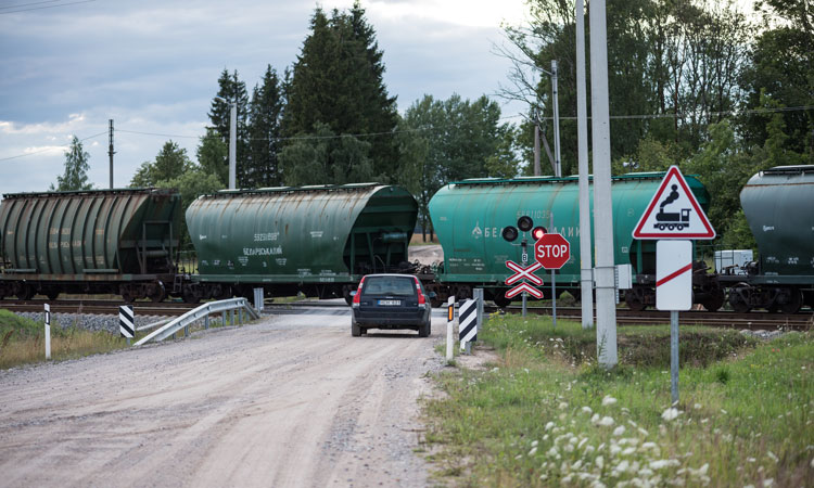 Improving level crossing safety will contribute to LTG’s goal of zero accidents on Lithuania’s railway