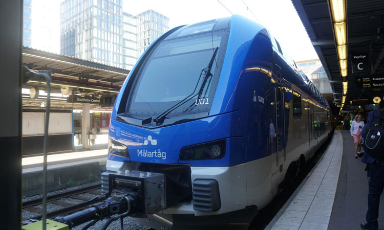 Stadler receives order for 12 double-decker trains from AB Transitio