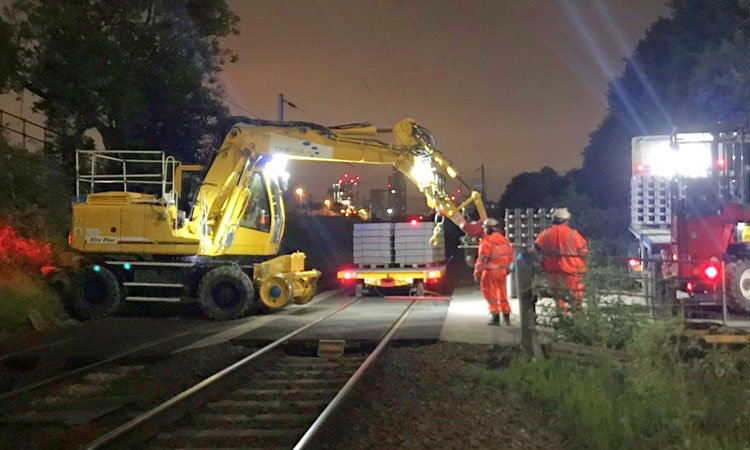 Network Rail investing in latest digital signalling technology in Manchester