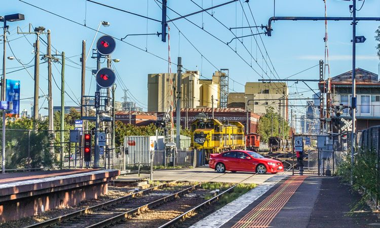 Government of Victoria continues level crossing removals to improve safety