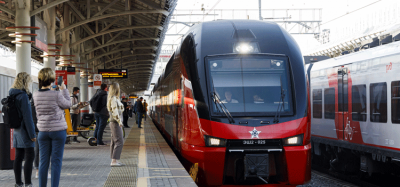 Moscow Central Circle trials its first two-decker electric train