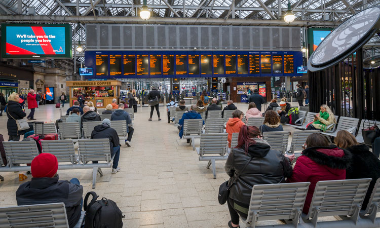 Britain's rail regulator acts to make it easier to claim for train delays