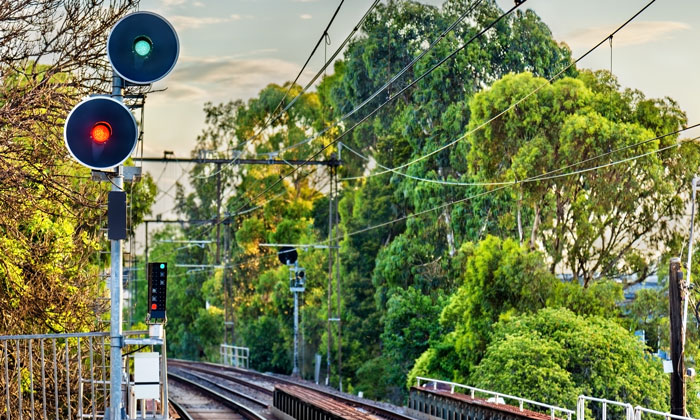 Government confirms to improve Australia's rail connections