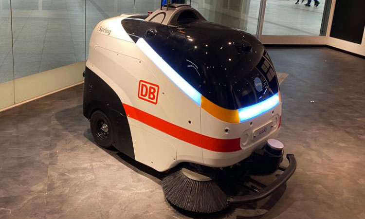 Deutsche Bahn tests cleaning robots at Frankfurt Central Station