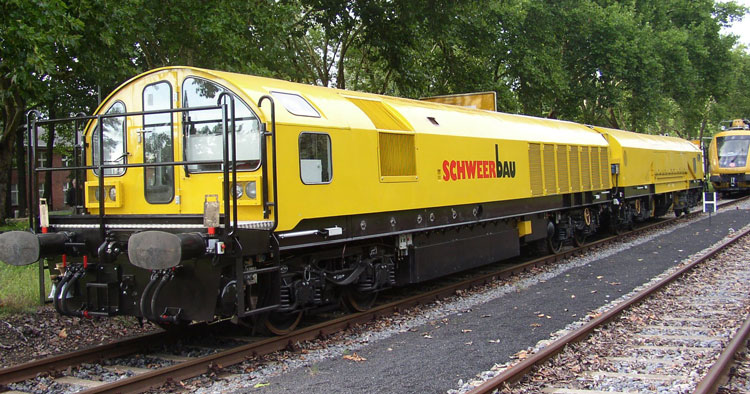 Schweerbau rail grinding train