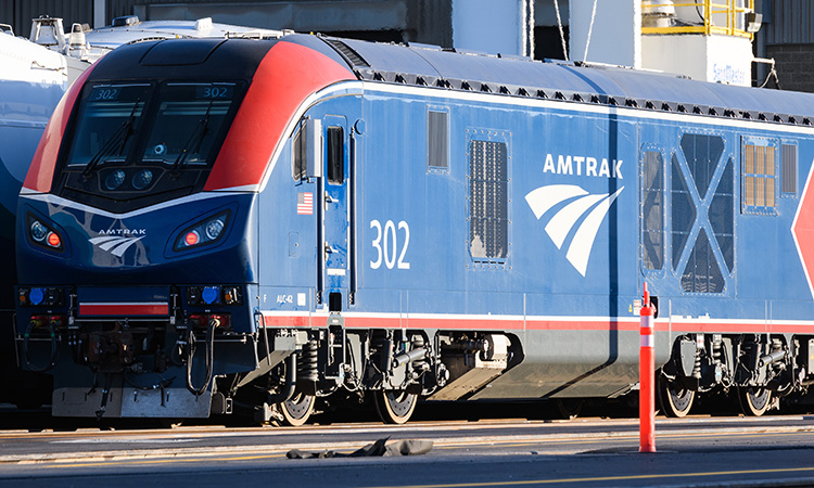 The Amtrak ALC-42 Charger locomotive number 302 in Seattle. The engine is manufactured by Siemens Mobility.