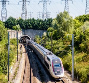 Developments and opportunities for digital twin technology on the French railway network