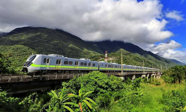 New EMU900 trains for Taiwan to increase capacity and improve comfort