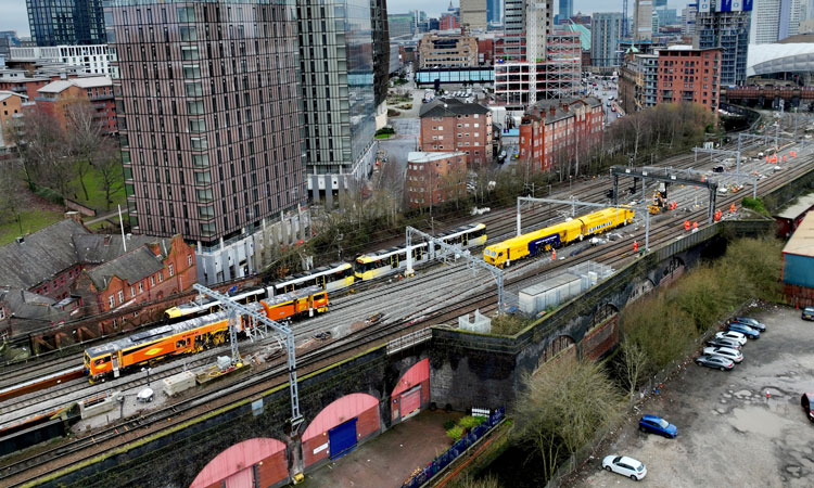 track network rail manchester transpennine