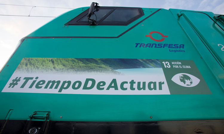 #TimetoAct slogan to be displayed on Transfesa Logistics locomotive