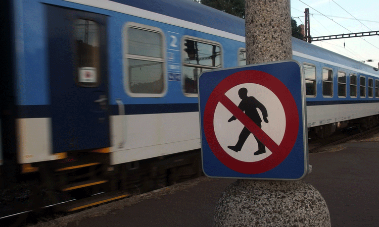 Tracks belong to trains: Preventing railway trespassing in Czech Republic