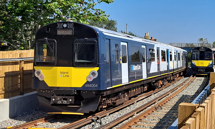 two island line trains