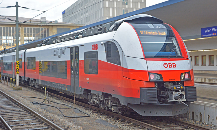 ÖBB orders Desiro ML trains from Siemens Mobility